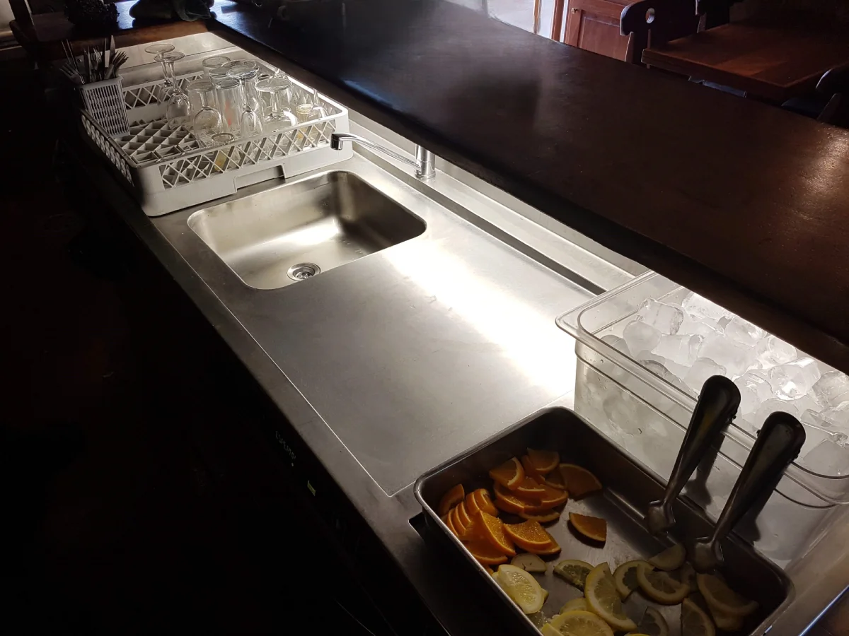 El Corsari equipamiento